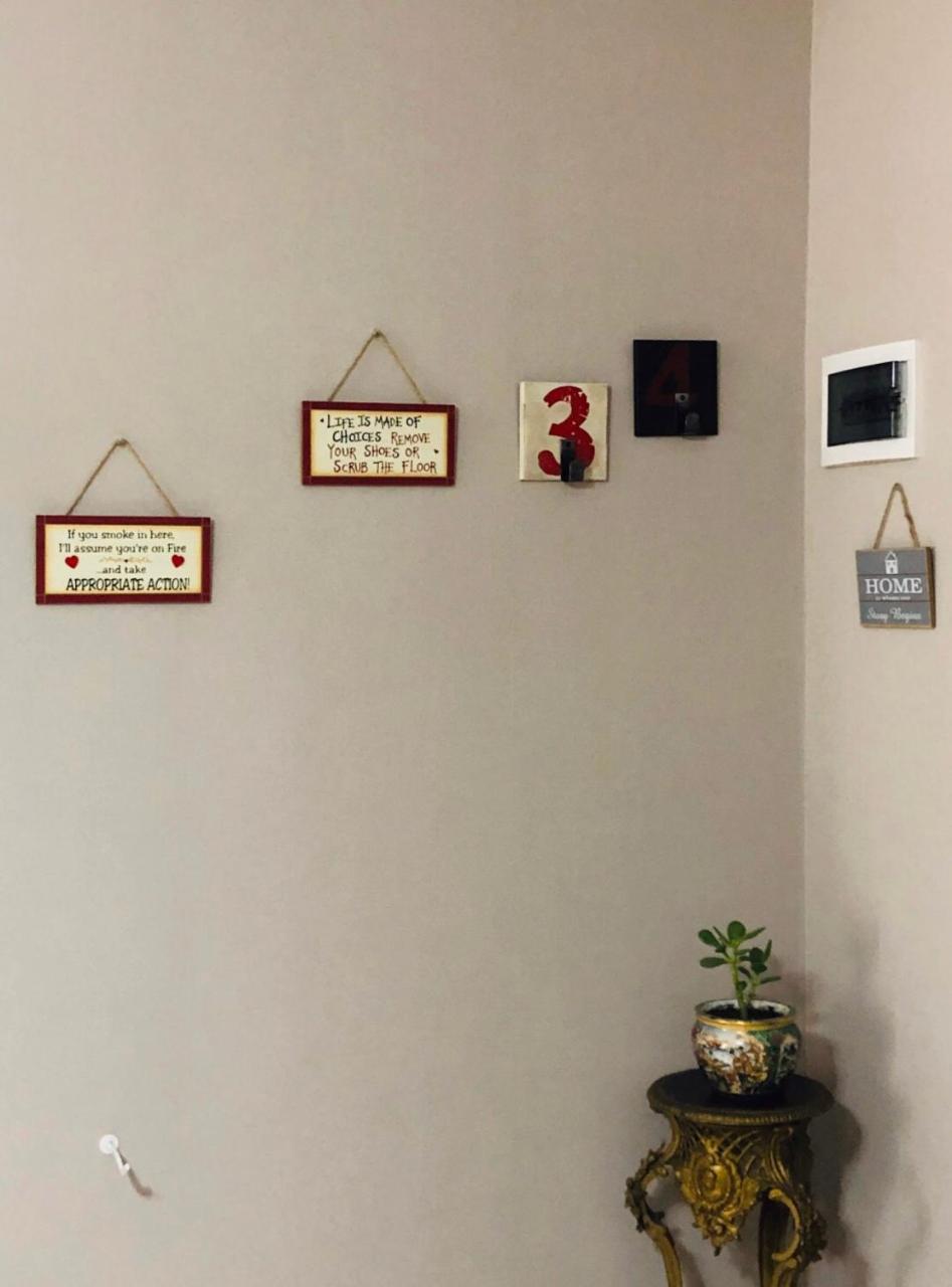 Apartamento Chika Kutaisi Exterior foto